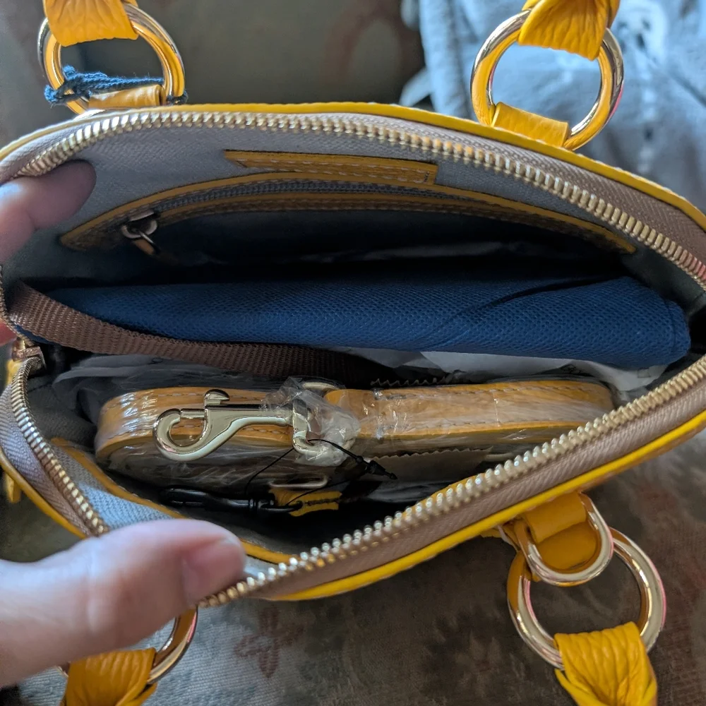 Dooney & Bourke Lucca Small Satchel & Wallet NWT - Picture 3 of 5